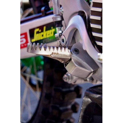 Protection de chappe de repose pieds inox KXF 250/450 