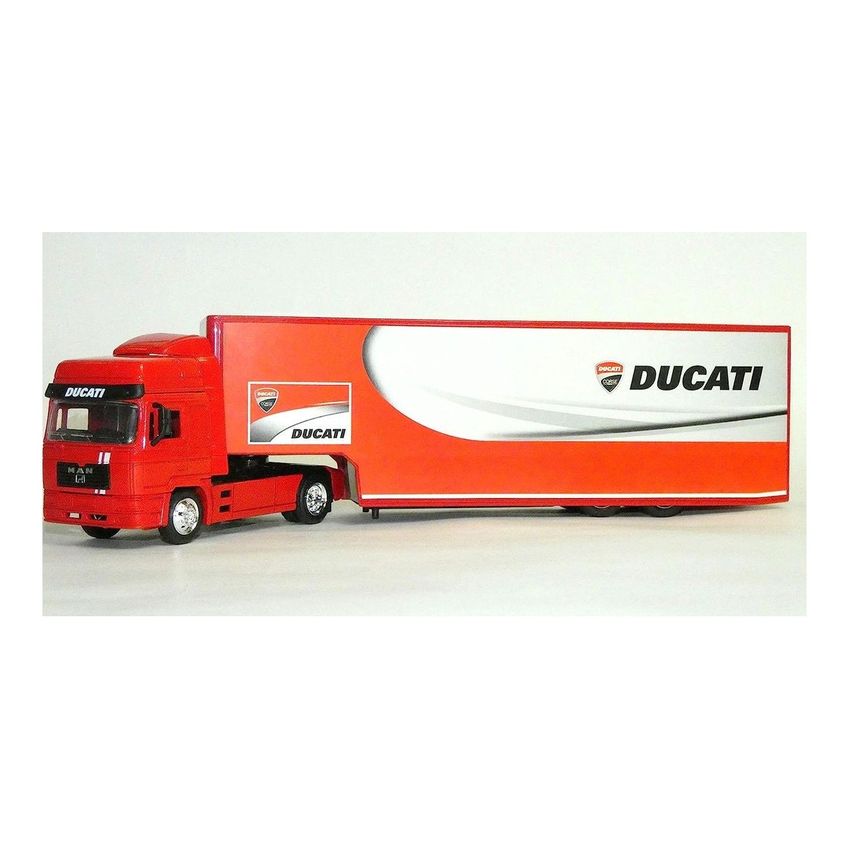Camion Team Moto GP Ducati 2017 1/43  